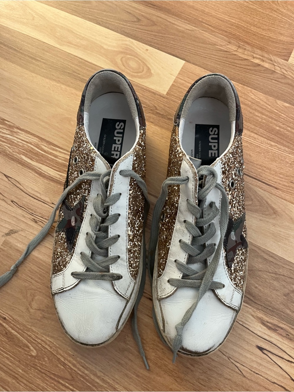 Golden Goose - limited edition design